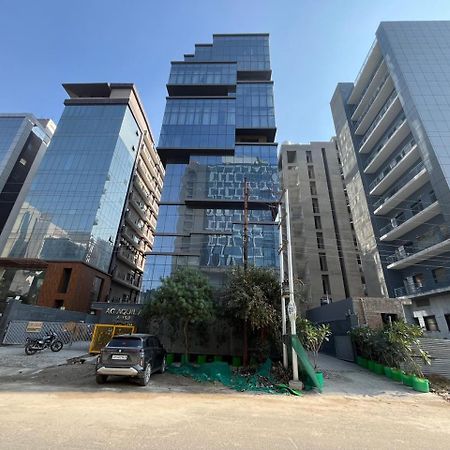 Aquila Grand Suites - Noida Sector 136 ภายนอก รูปภาพ